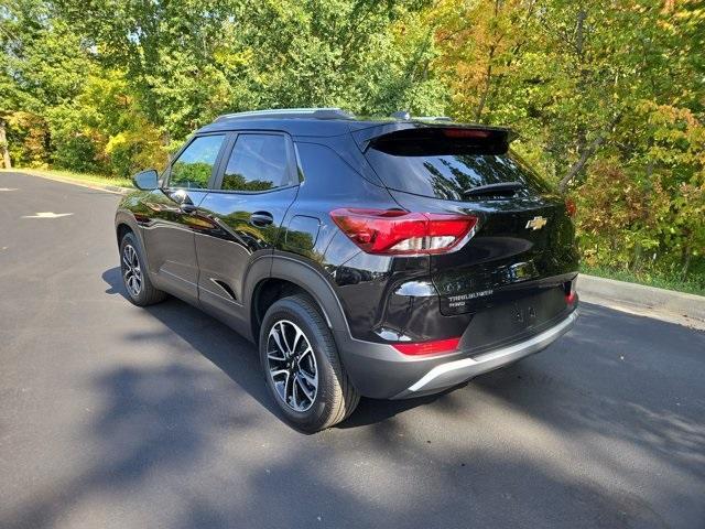 used 2025 Chevrolet TrailBlazer car, priced at $24,844