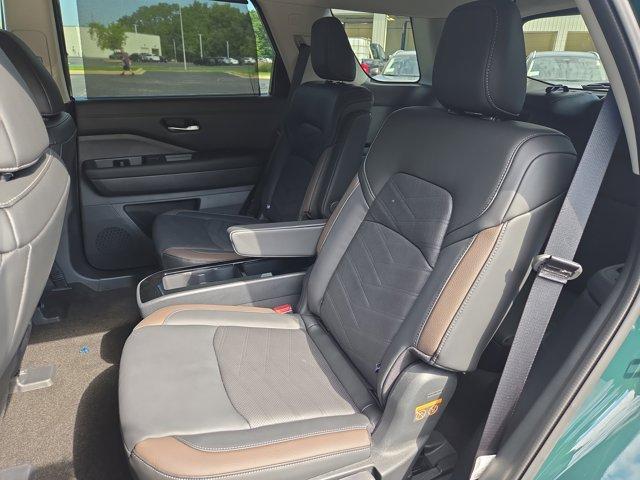 new 2025 Nissan Pathfinder car, priced at $50,646