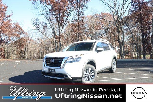 new 2024 Nissan Pathfinder car, priced at $44,994