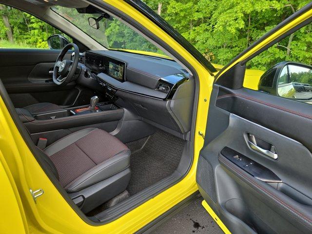new 2025 Nissan Kicks car, priced at $29,445