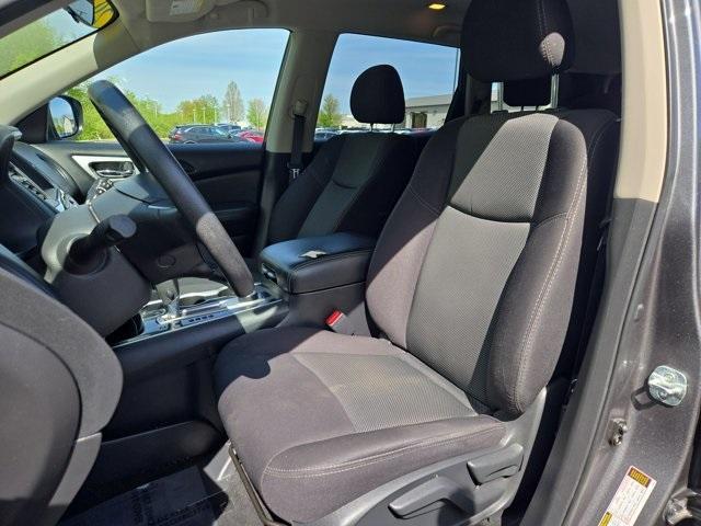 used 2020 Nissan Pathfinder car, priced at $16,990