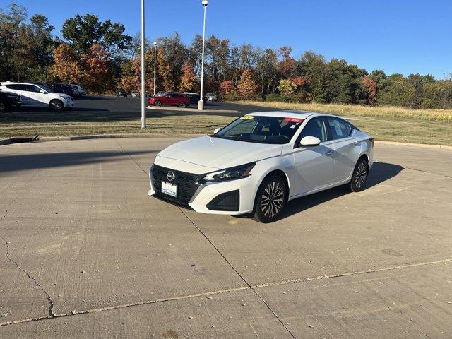 used 2024 Nissan Altima car, priced at $27,490