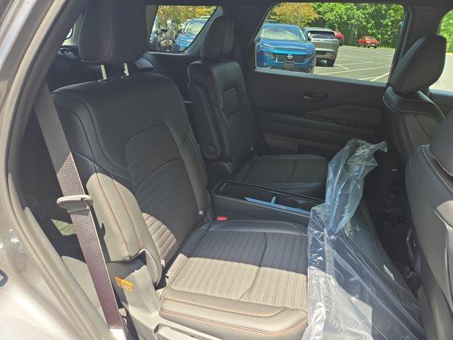 new 2025 Nissan Pathfinder car, priced at $44,073