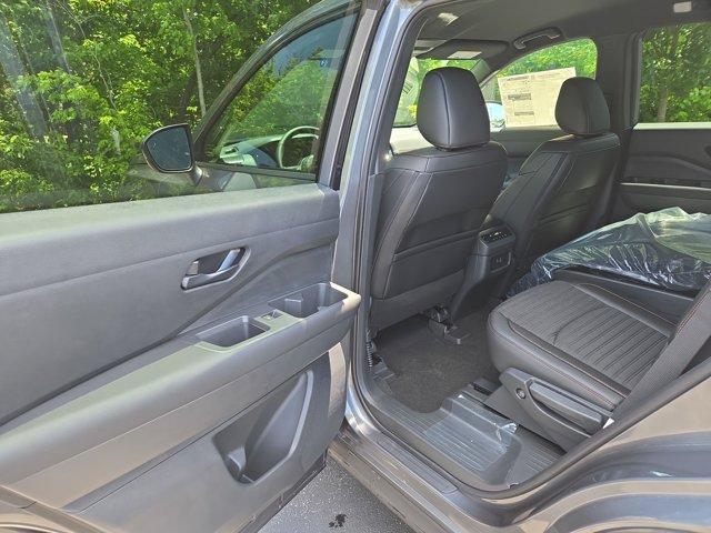 new 2025 Nissan Pathfinder car, priced at $44,073