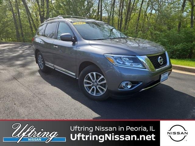 used 2016 Nissan Pathfinder car, priced at $10,490