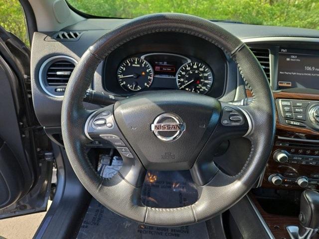 used 2016 Nissan Pathfinder car, priced at $10,490