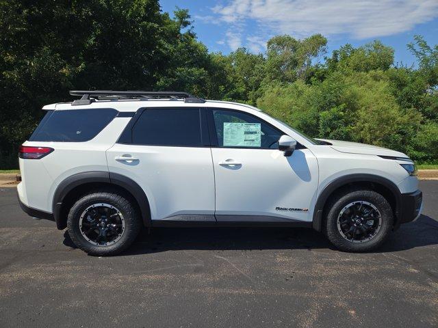 new 2025 Nissan Pathfinder car, priced at $43,757