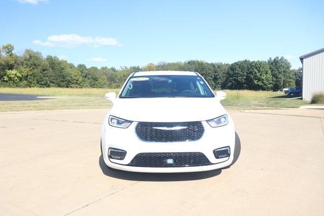 used 2022 Chrysler Pacifica car, priced at $25,990