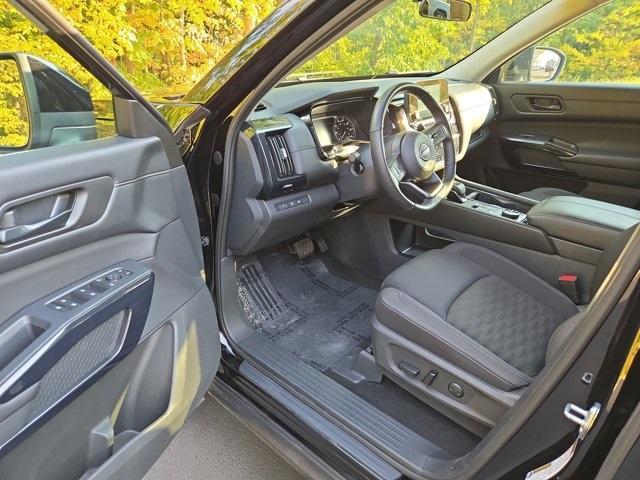 used 2025 Nissan Pathfinder car, priced at $36,490