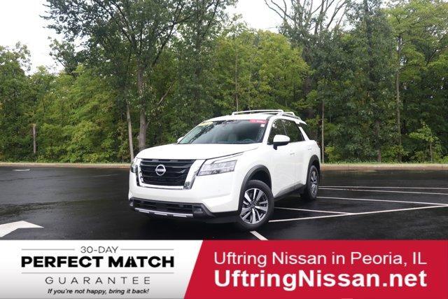 used 2023 Nissan Pathfinder car, priced at $38,270