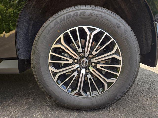 new 2025 Nissan Armada car, priced at $72,572