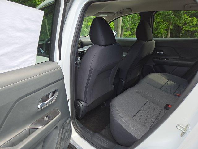 new 2025 Nissan Kicks car, priced at $27,000