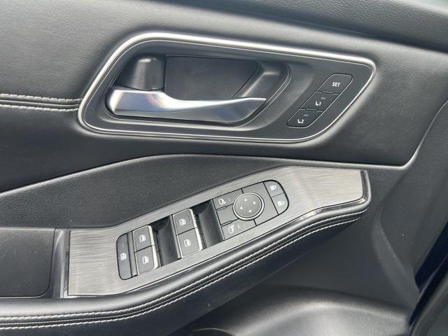 used 2024 Nissan Rogue car, priced at $32,990