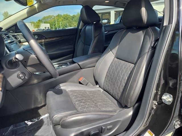 used 2018 Nissan Maxima car, priced at $21,286