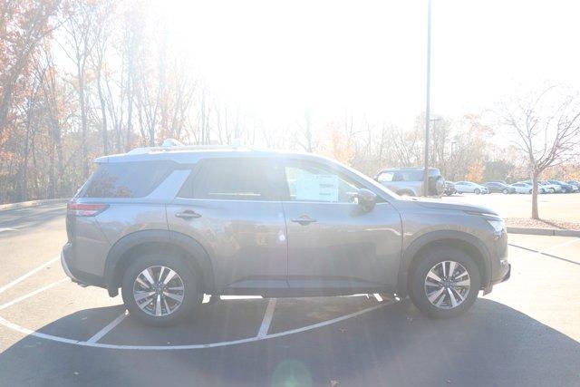new 2024 Nissan Pathfinder car, priced at $44,632