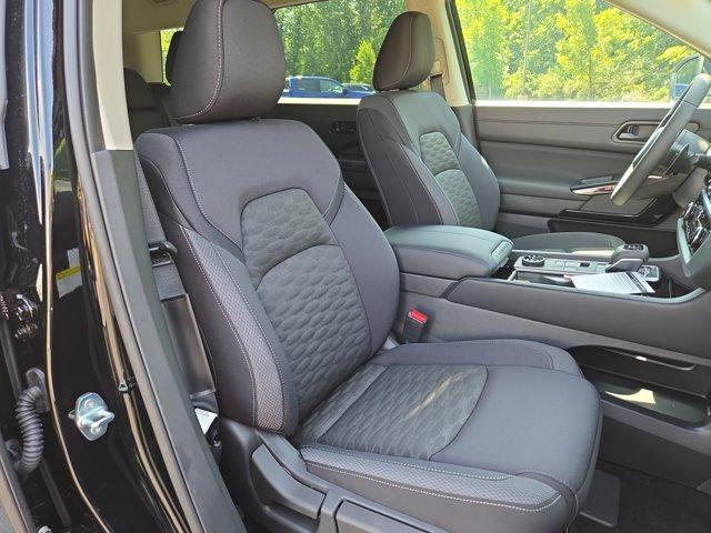new 2025 Nissan Pathfinder car, priced at $41,780