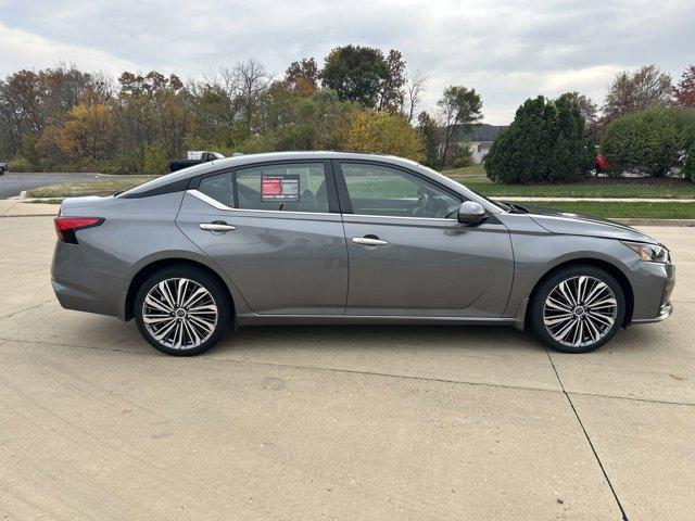 used 2023 Nissan Altima car, priced at $26,788