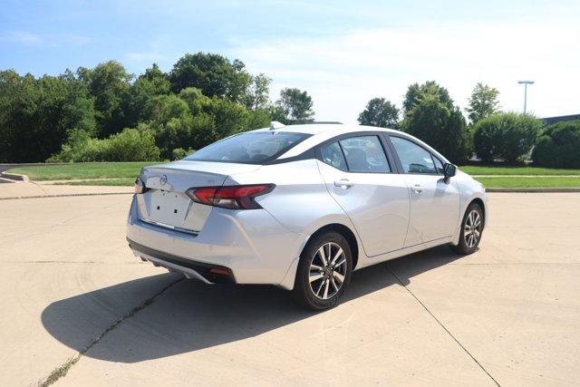 new 2024 Nissan Versa car