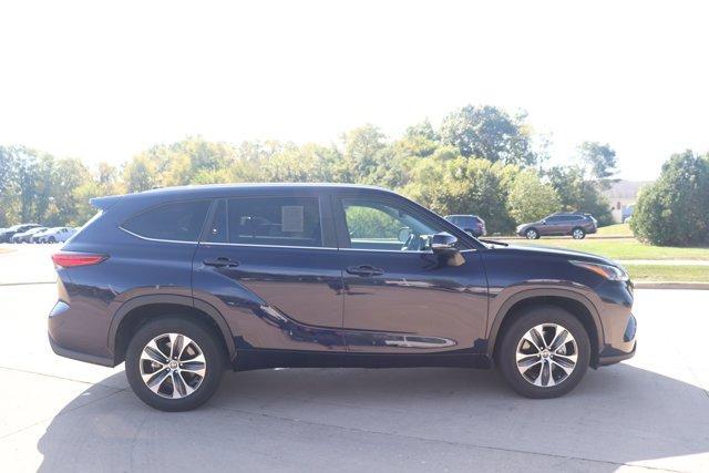 used 2023 Toyota Highlander car, priced at $36,716