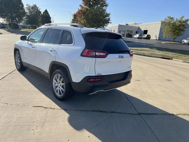 used 2018 Jeep Cherokee car, priced at $18,466