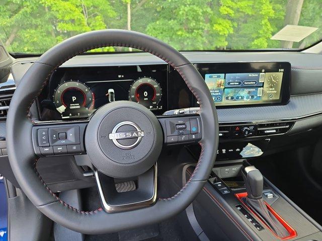 new 2025 Nissan Kicks car, priced at $28,699