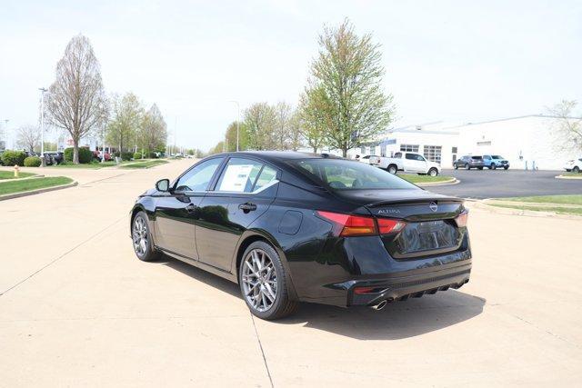 new 2024 Nissan Altima car, priced at $35,277