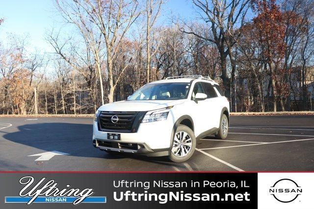 new 2024 Nissan Pathfinder car, priced at $45,422