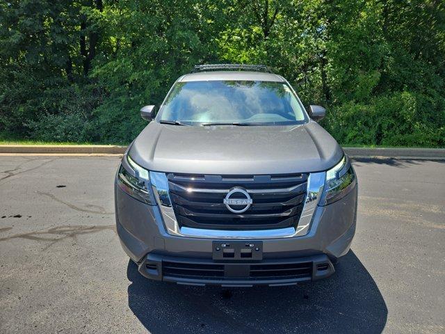 new 2025 Nissan Pathfinder car, priced at $41,780