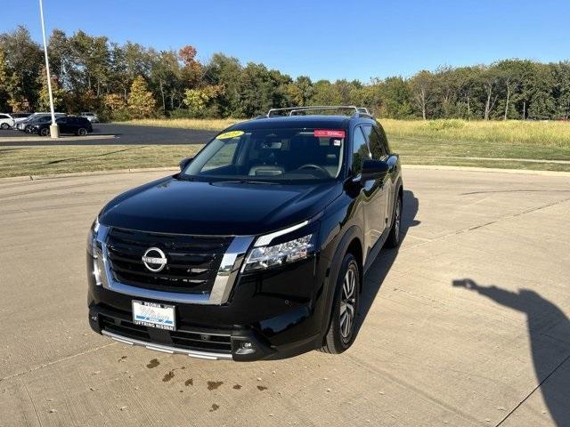 used 2023 Nissan Pathfinder car, priced at $36,344