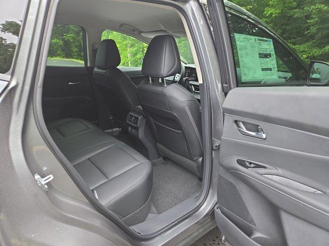 new 2025 Nissan Murano car, priced at $40,015