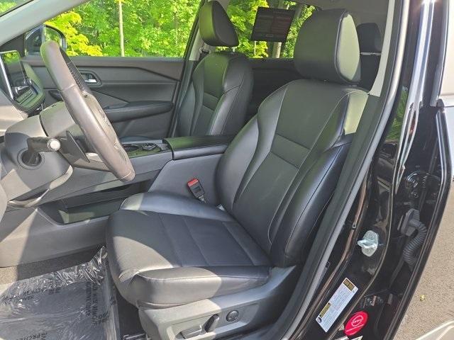 used 2023 Nissan Rogue car, priced at $27,298