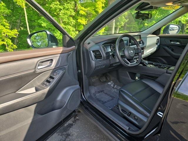 used 2023 Nissan Rogue car, priced at $27,298