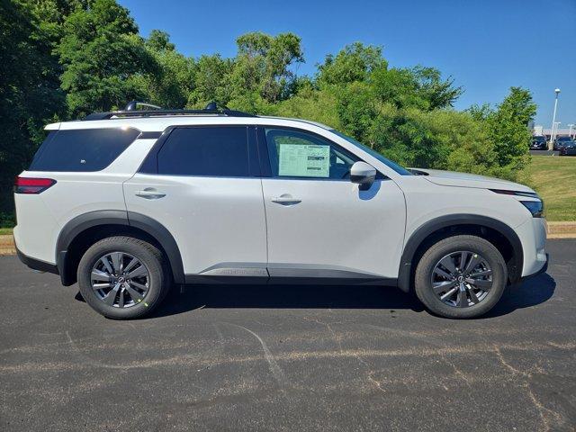new 2025 Nissan Pathfinder car, priced at $41,686