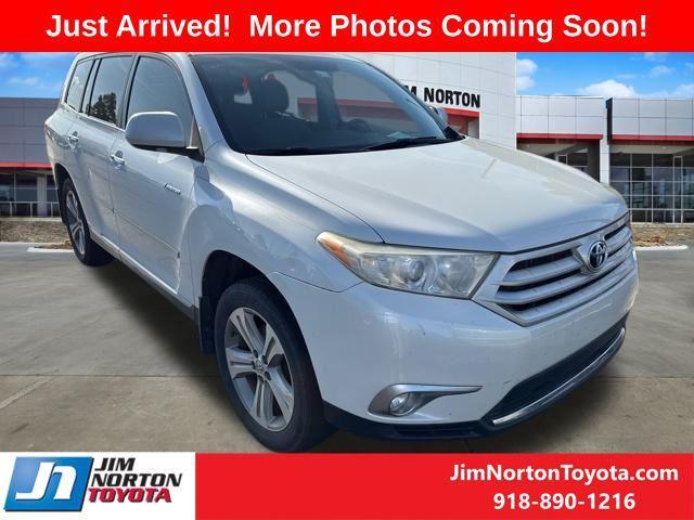 used 2012 Toyota Highlander car, priced at $11,186