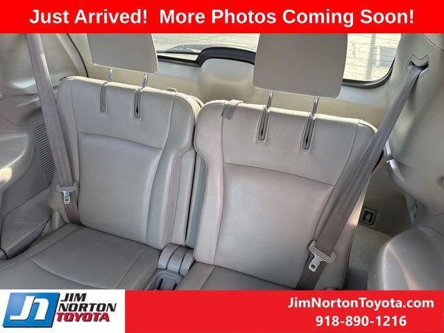 used 2012 Toyota Highlander car, priced at $11,186
