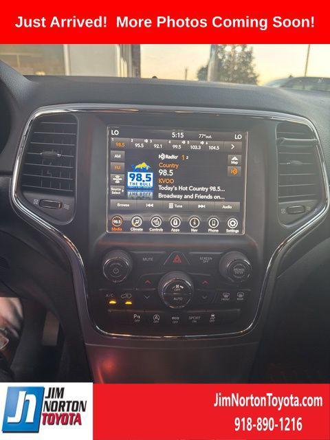 used 2018 Jeep Grand Cherokee car, priced at $17,286