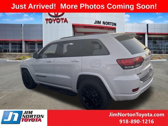 used 2018 Jeep Grand Cherokee car, priced at $17,286