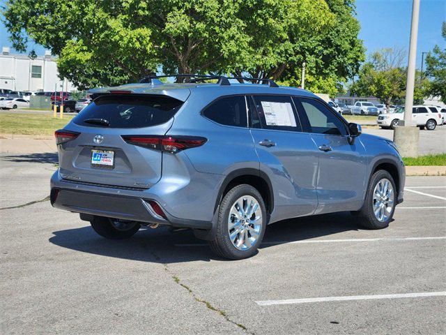 new 2024 Toyota Highlander car, priced at $47,804