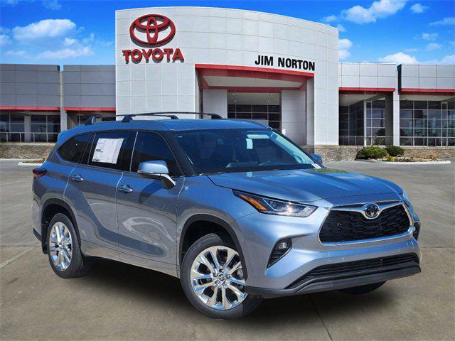 new 2024 Toyota Highlander car, priced at $47,804