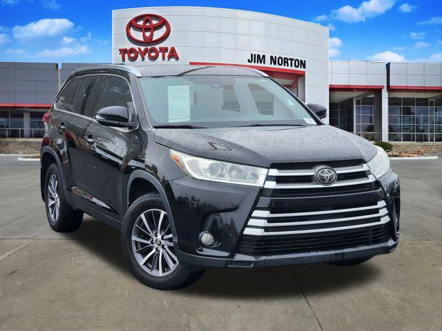 used 2018 Toyota Highlander car, priced at $22,837