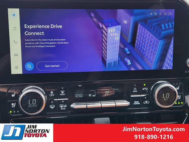 new 2025 Toyota Highlander Hybrid car, priced at $57,414