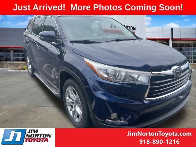 used 2014 Toyota Highlander car, priced at $18,694
