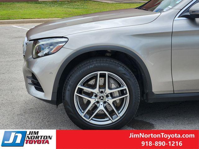 used 2019 Mercedes-Benz GLC 300 car, priced at $21,445