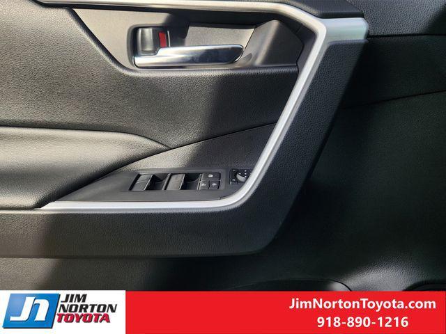 new 2025 Toyota RAV4 Hybrid car, priced at $39,039