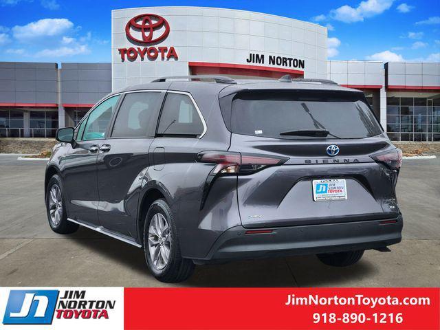 used 2025 Toyota Sienna car, priced at $44,047