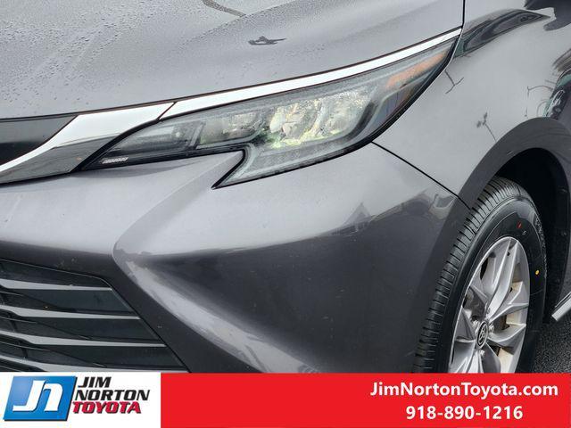 used 2025 Toyota Sienna car, priced at $44,047