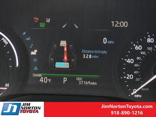 used 2025 Toyota Sienna car, priced at $44,047