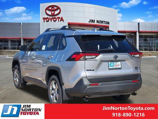 new 2025 Toyota RAV4 Hybrid car, priced at $38,981