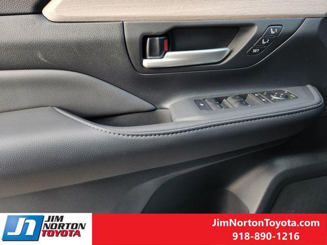 new 2026 Toyota Grand Highlander car, priced at $57,432