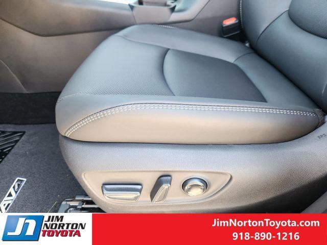 new 2025 Toyota RAV4 car, priced at $40,659